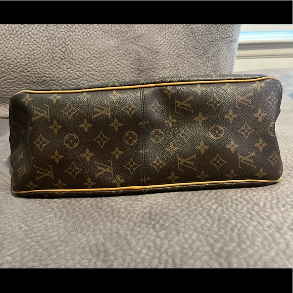 SOLD SOLD SOLD - Picture 2 of 7